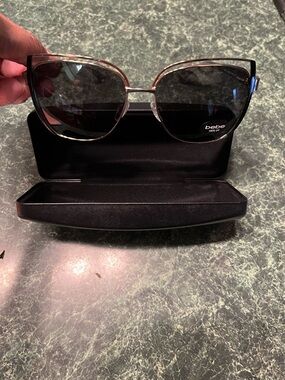Black and Gold Cat-Eye Sunglasses
